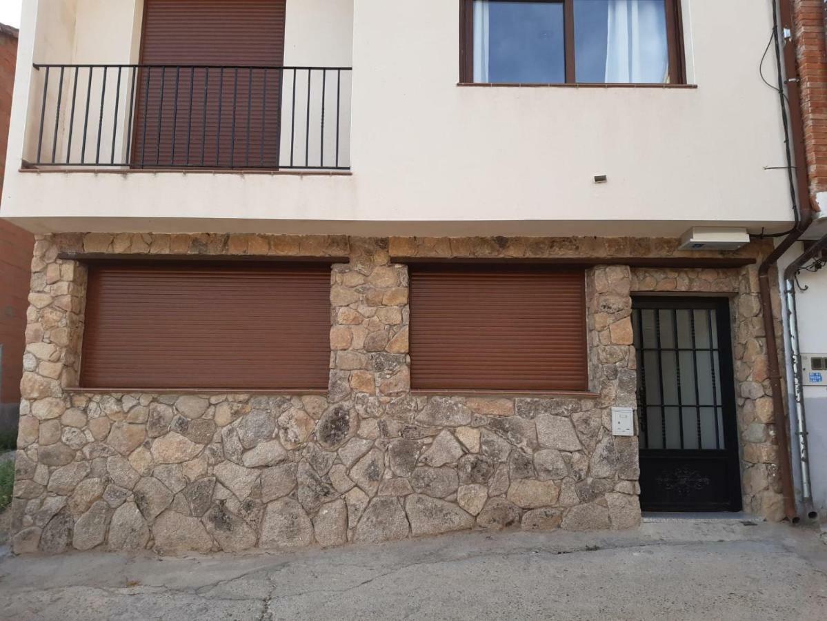 Apartamentos Fuente Arriba Poyales Del Hoyo Екстериор снимка