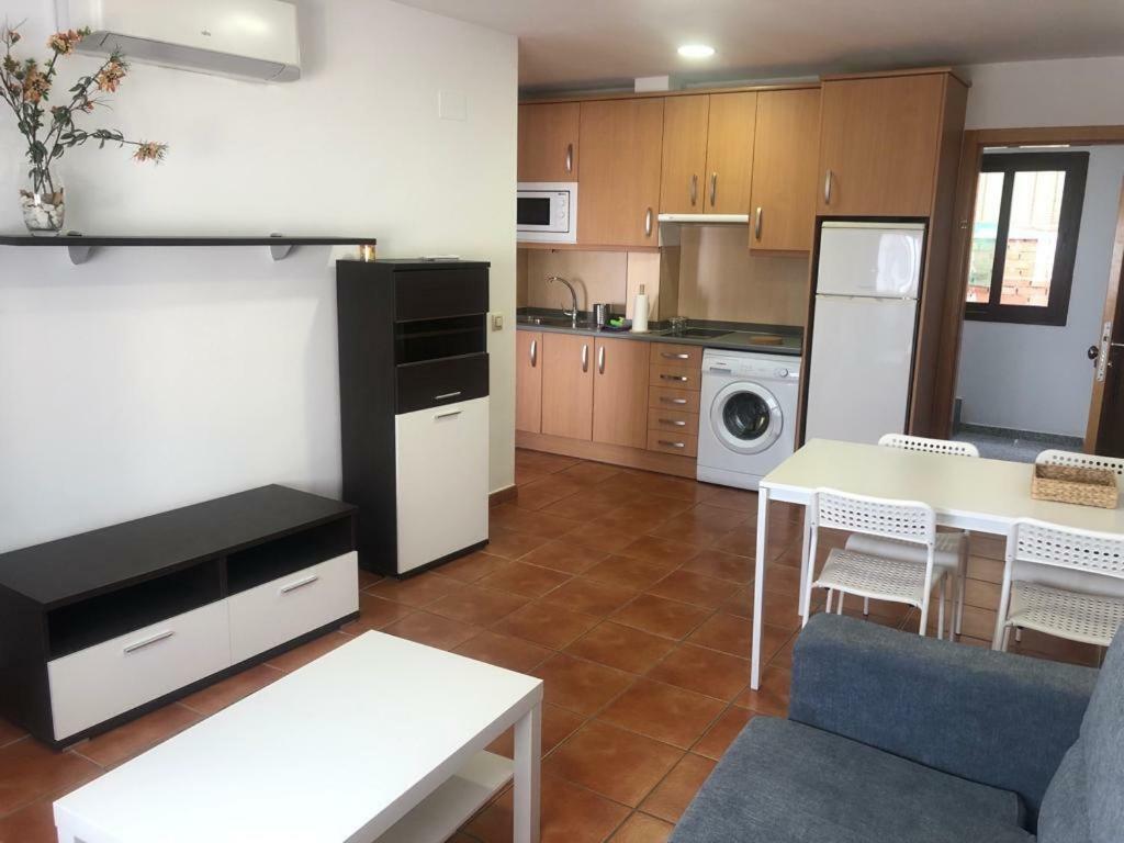 Apartamentos Fuente Arriba Poyales Del Hoyo Екстериор снимка